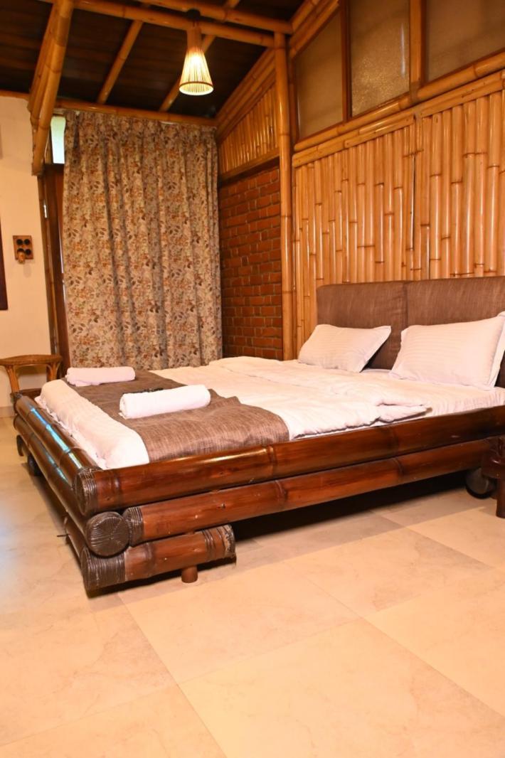 Bamboo And Bricks Resort Welhe Eksteriør bilde