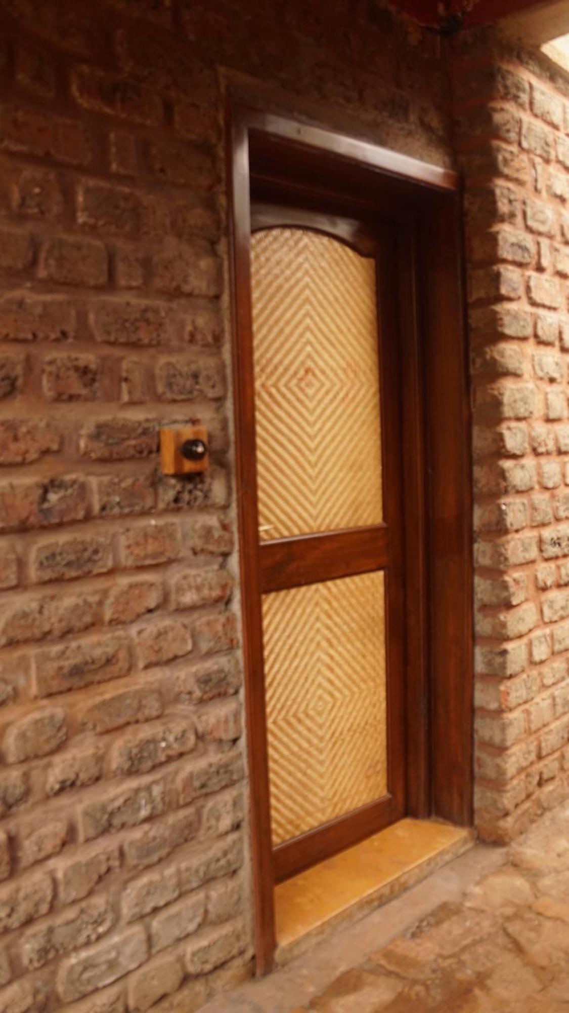 Bamboo And Bricks Resort Welhe Eksteriør bilde