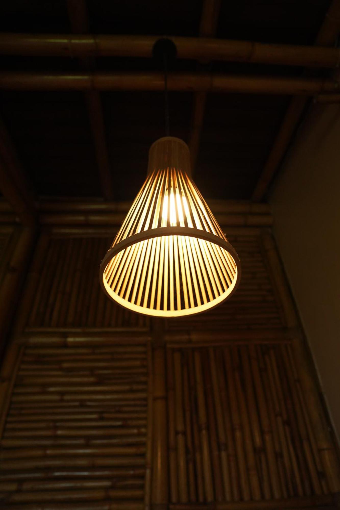Bamboo And Bricks Resort Welhe Eksteriør bilde