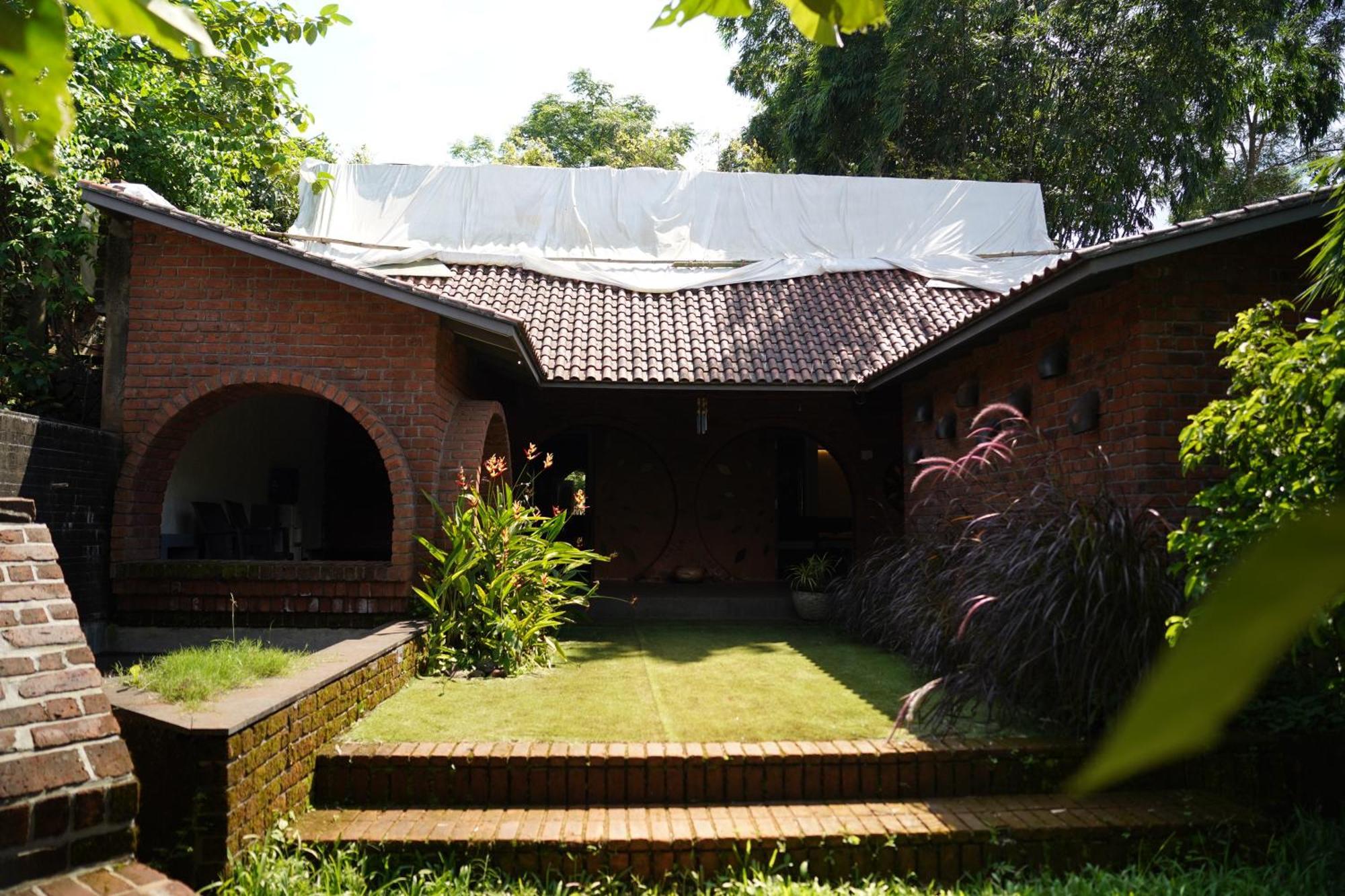 Bamboo And Bricks Resort Welhe Eksteriør bilde